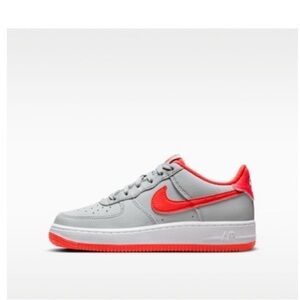 Girls Nike Air Force 1. Size 3.5 gray